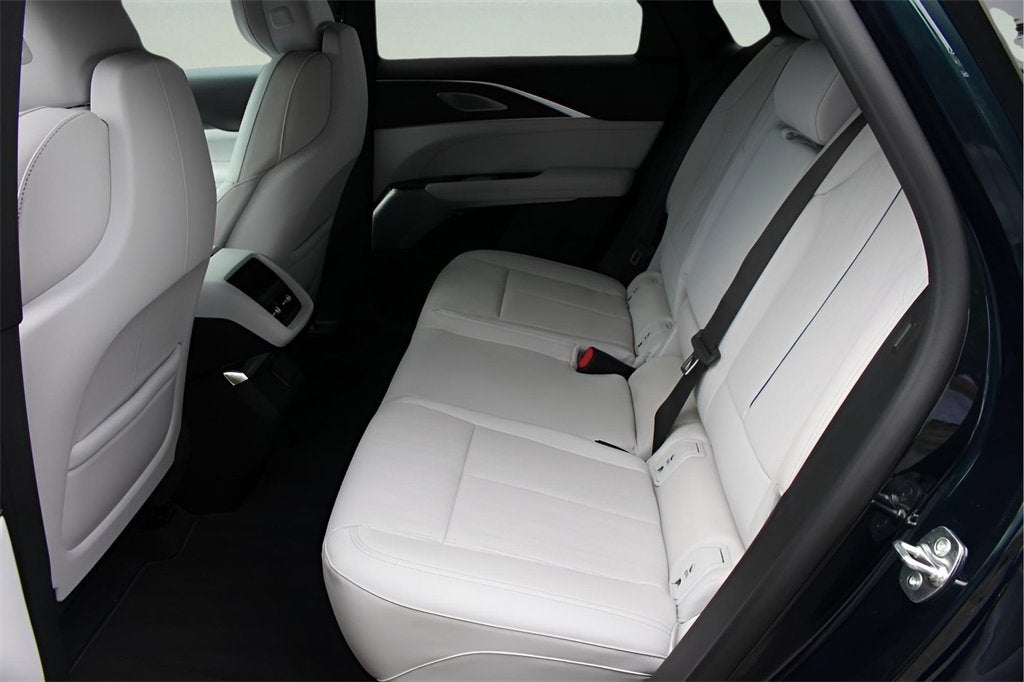 2026 Cadillac LYRIQ Premium Luxury