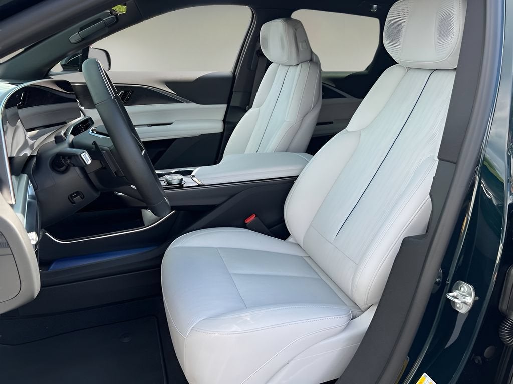 2026 Cadillac LYRIQ Premium Luxury