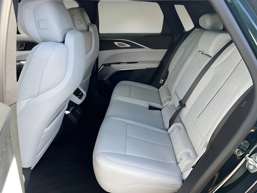 2026 Cadillac LYRIQ Premium Luxury