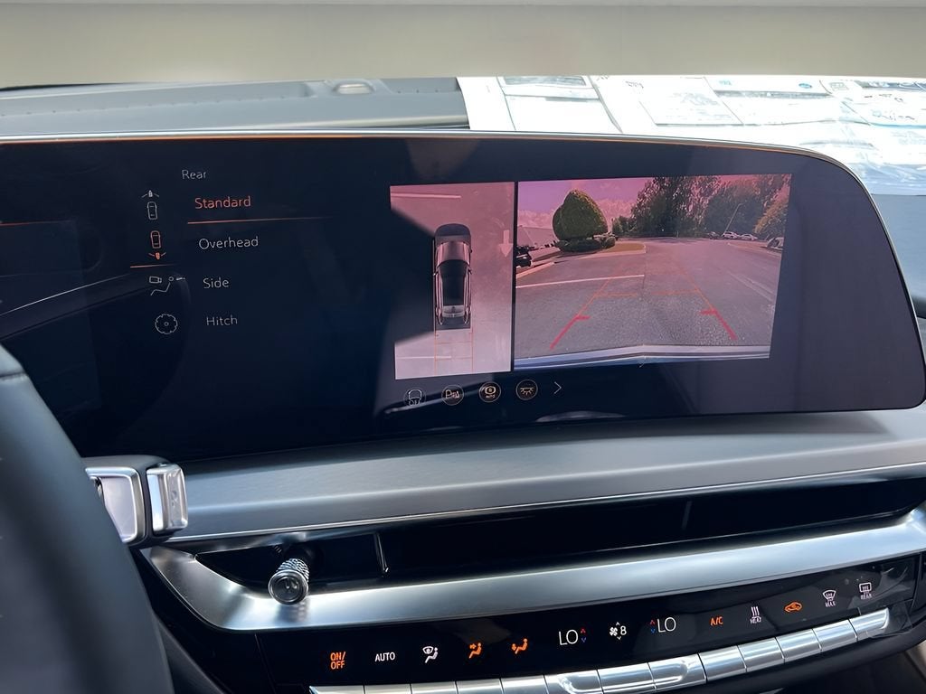 2026 Cadillac LYRIQ Premium Luxury