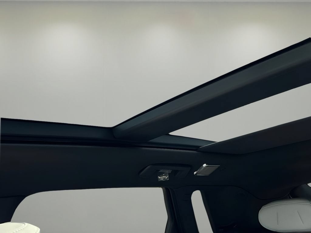 2026 Cadillac LYRIQ Premium Luxury