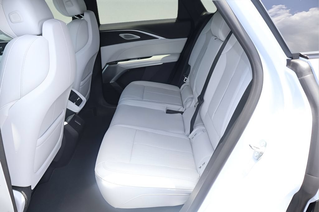 2026 Cadillac LYRIQ Premium Luxury