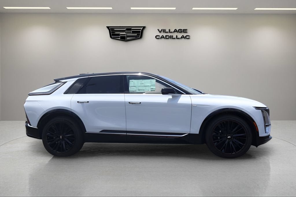 2026 Cadillac LYRIQ Premium Luxury