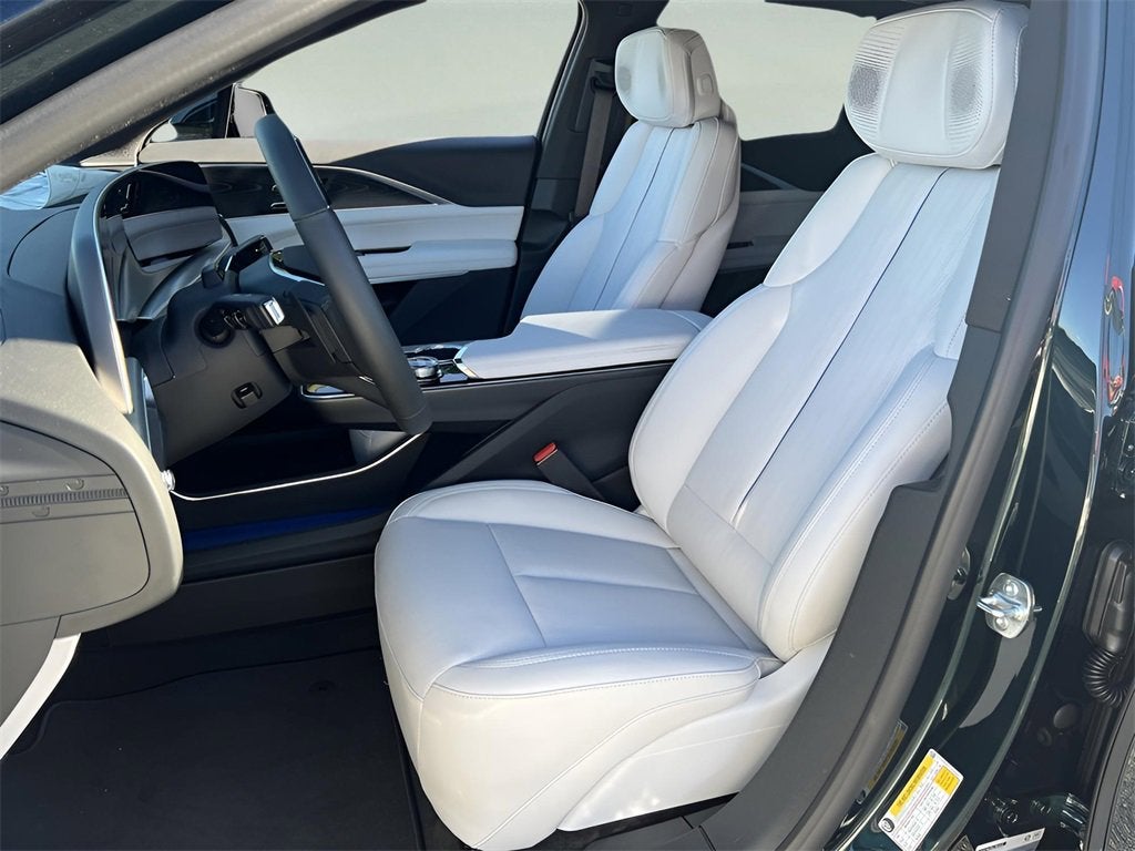 2026 Cadillac LYRIQ Premium Luxury