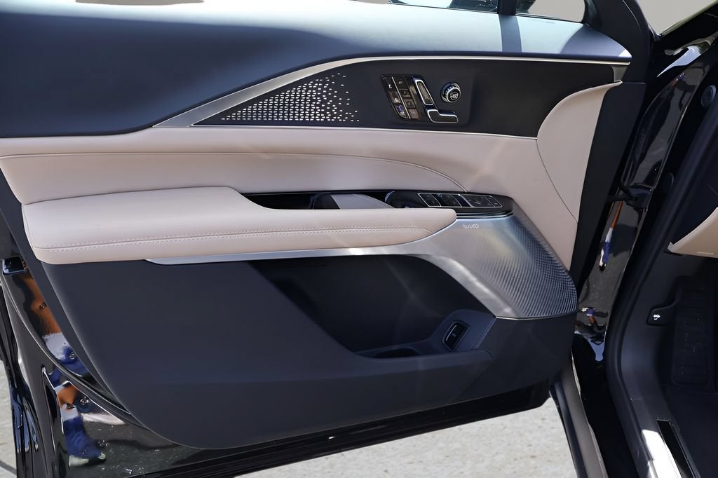 2026 Cadillac LYRIQ Signature Luxury