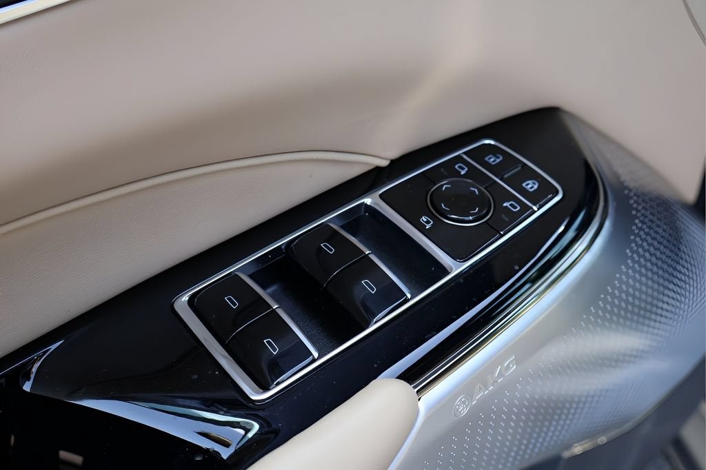 2026 Cadillac LYRIQ Signature Luxury