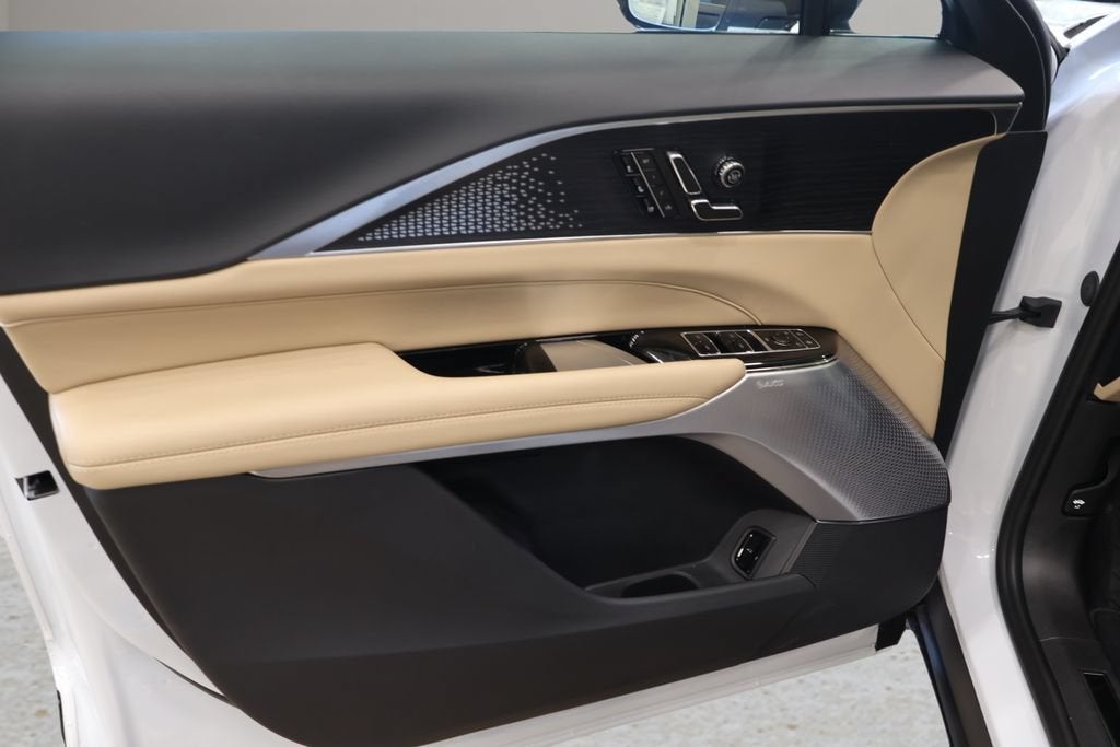 2026 Cadillac LYRIQ Signature Luxury