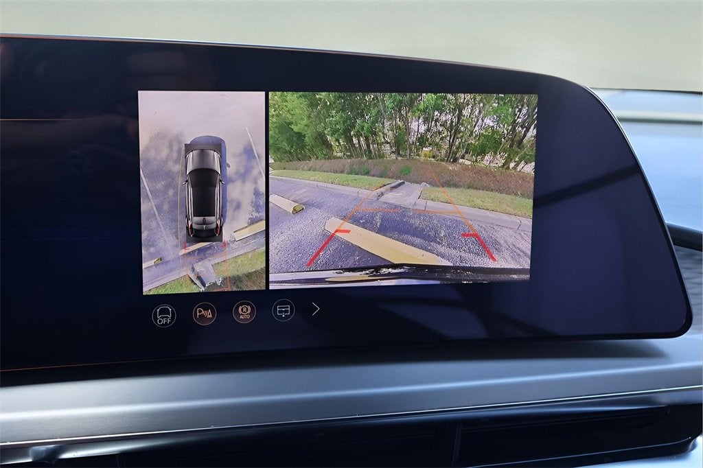 2026 Cadillac LYRIQ Premium Sport