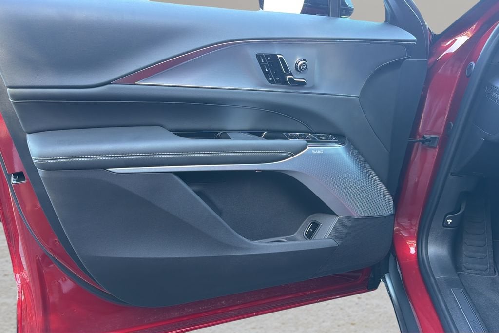 2027 Cadillac LYRIQ Premium Sport