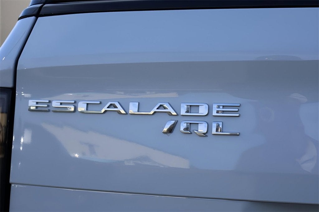 2026 Cadillac ESCALADE IQL Sport