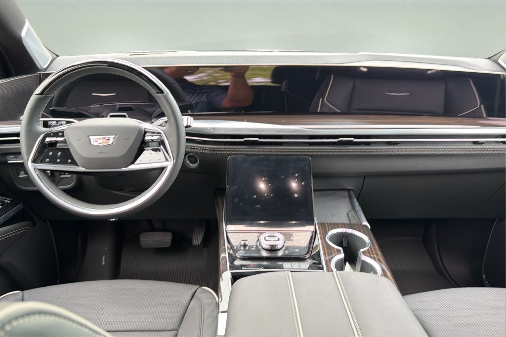 2027 Cadillac Escalade Luxury