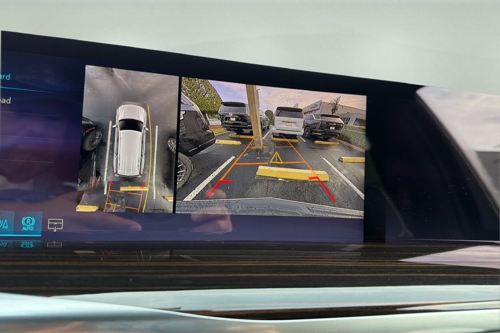 2027 Cadillac Escalade Luxury
