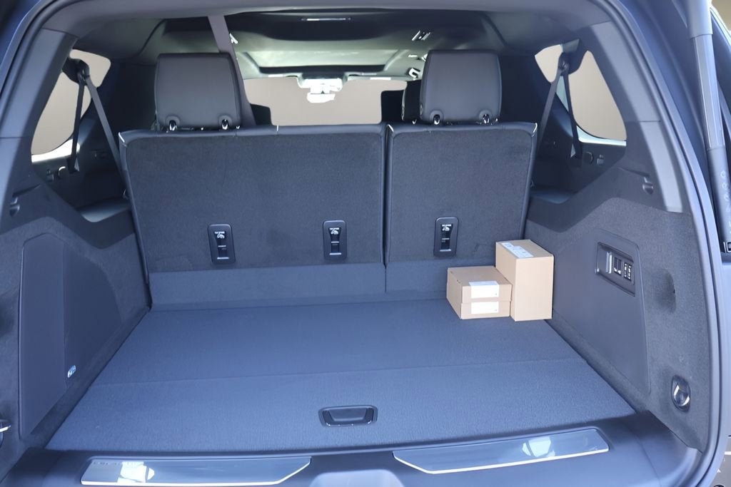 2026 Cadillac Escalade ESV Luxury