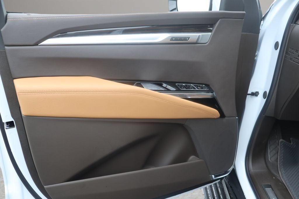 2026 Cadillac Escalade ESV Luxury