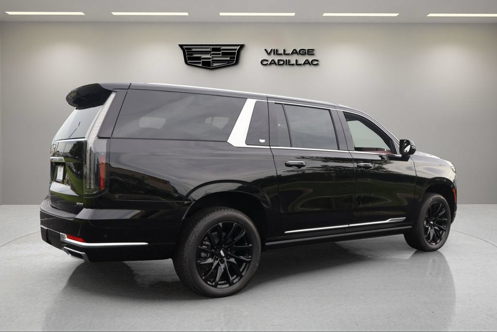 2026 Cadillac Escalade ESV Luxury