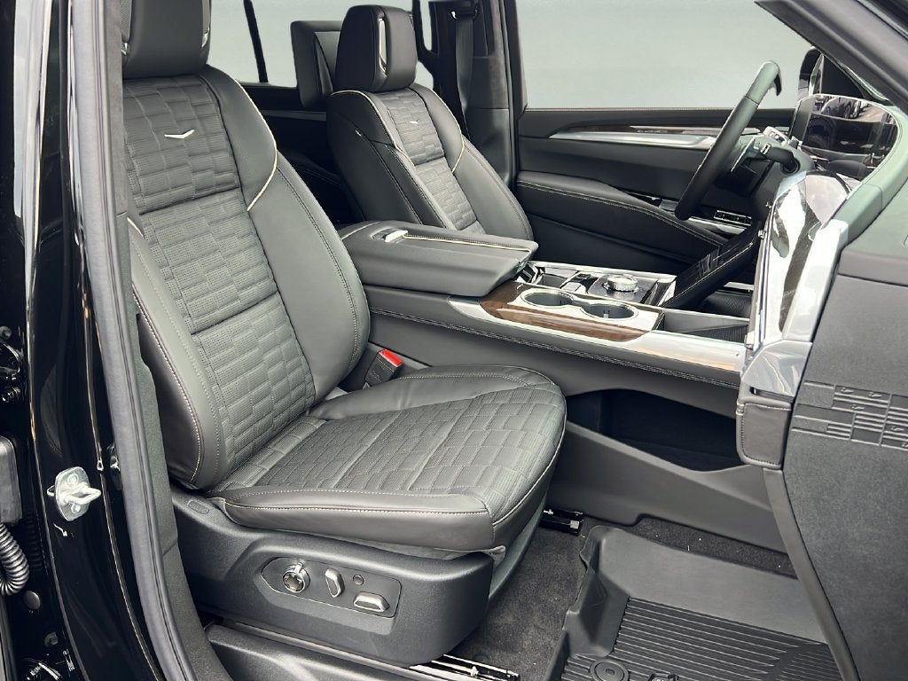 2027 Cadillac Escalade Platinum Sport