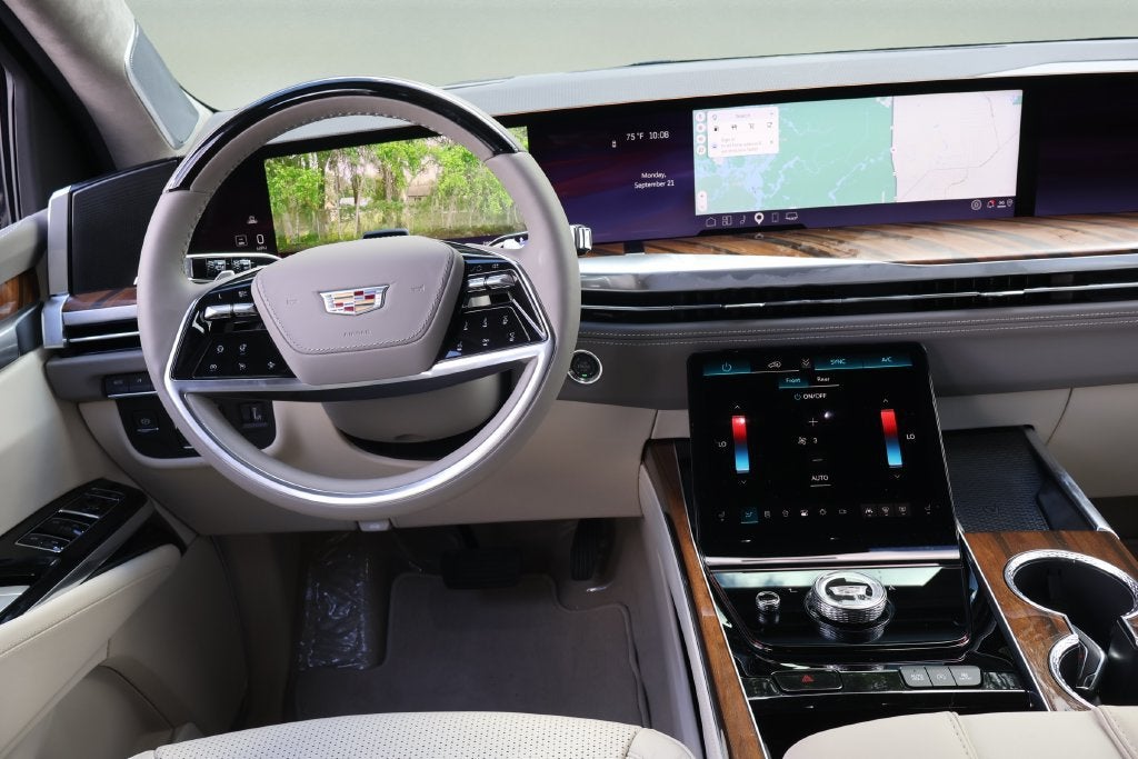 2026 Cadillac Escalade ESV Platinum Sport