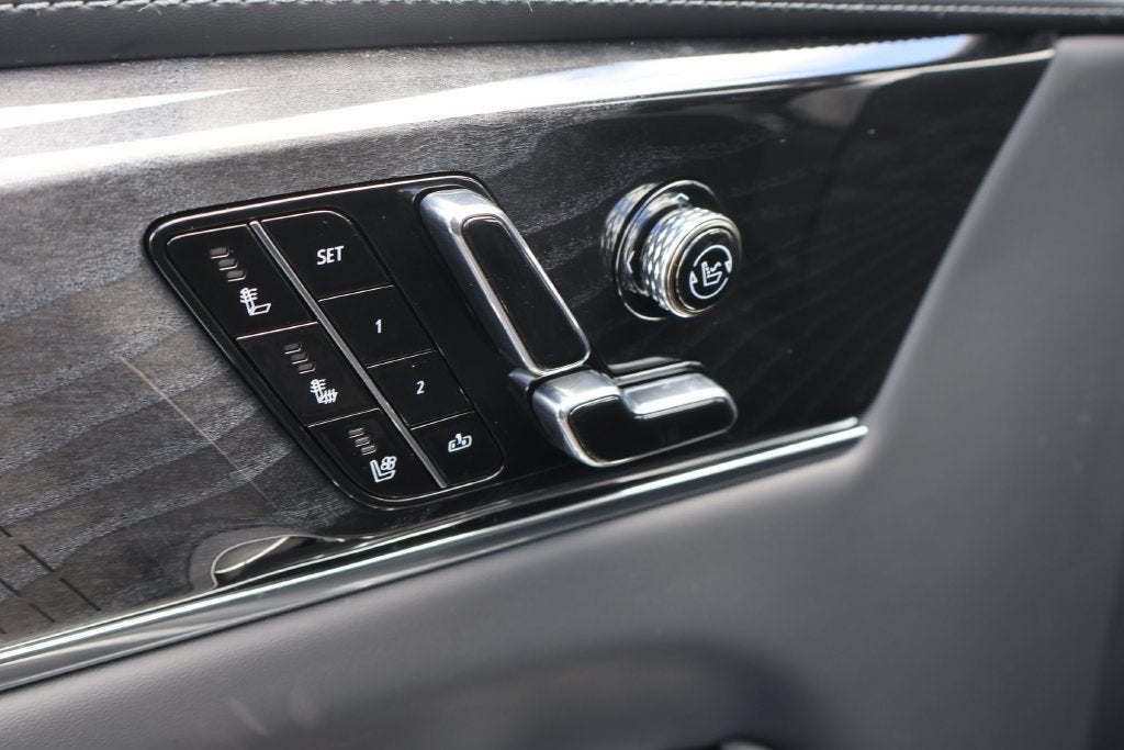 2026 Cadillac ESCALADE IQ Premium Luxury