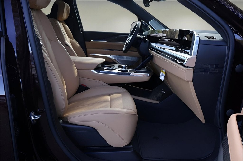 2025 Cadillac ESCALADE IQ Luxury 2