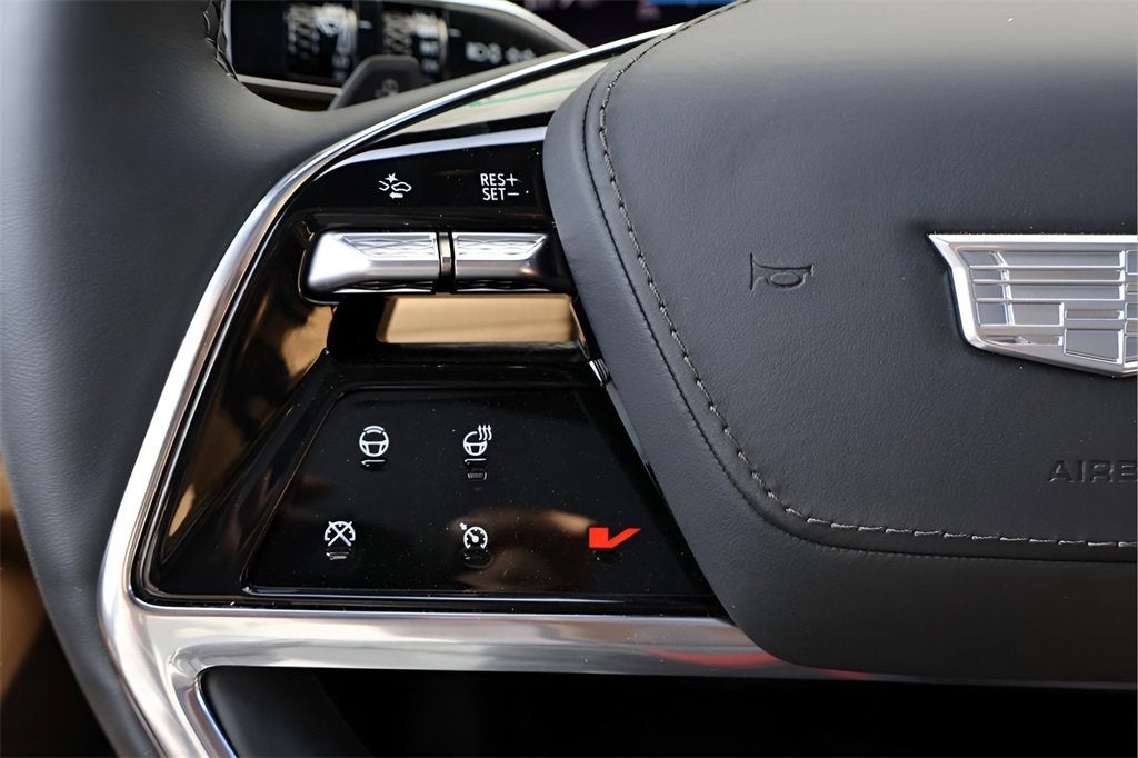 2025 Cadillac ESCALADE IQ Luxury 2