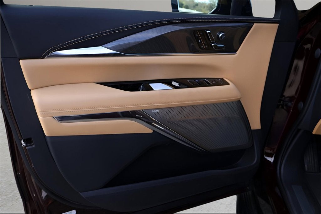 2025 Cadillac ESCALADE IQ Luxury 2