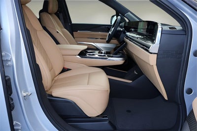 2025 Cadillac ESCALADE IQ Luxury 2