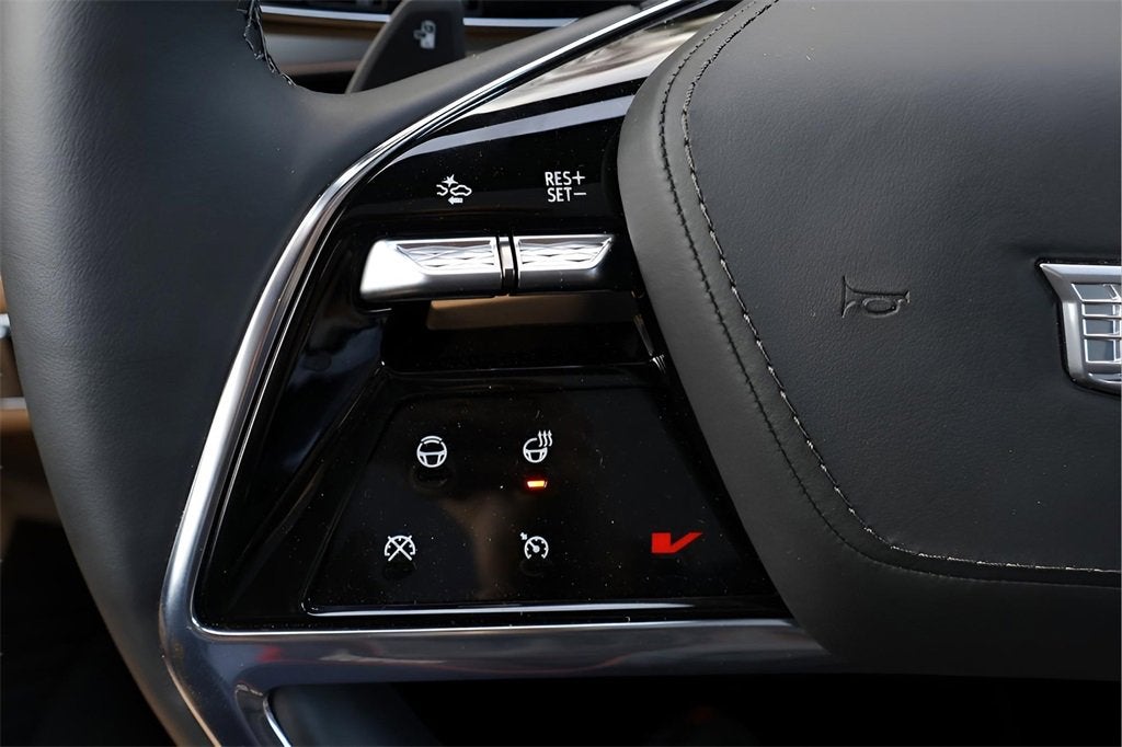 2025 Cadillac ESCALADE IQ Luxury 2