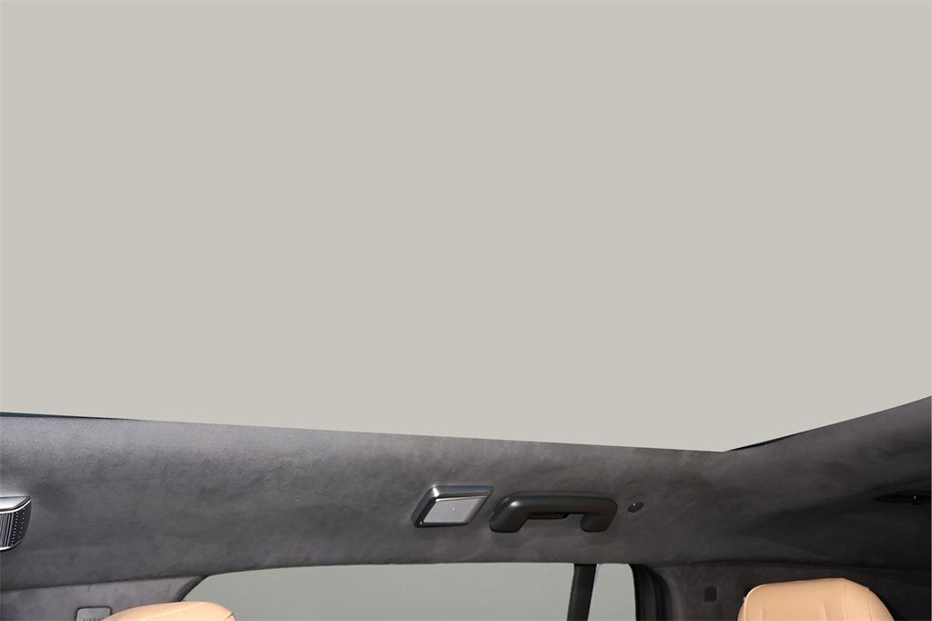 2025 Cadillac ESCALADE IQ Luxury 2