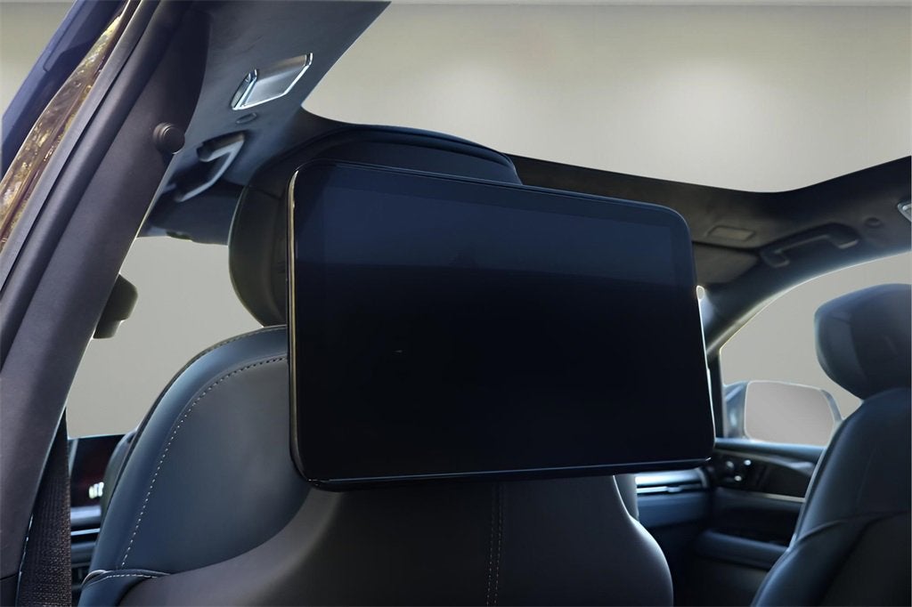 2025 Cadillac ESCALADE IQ Luxury 2