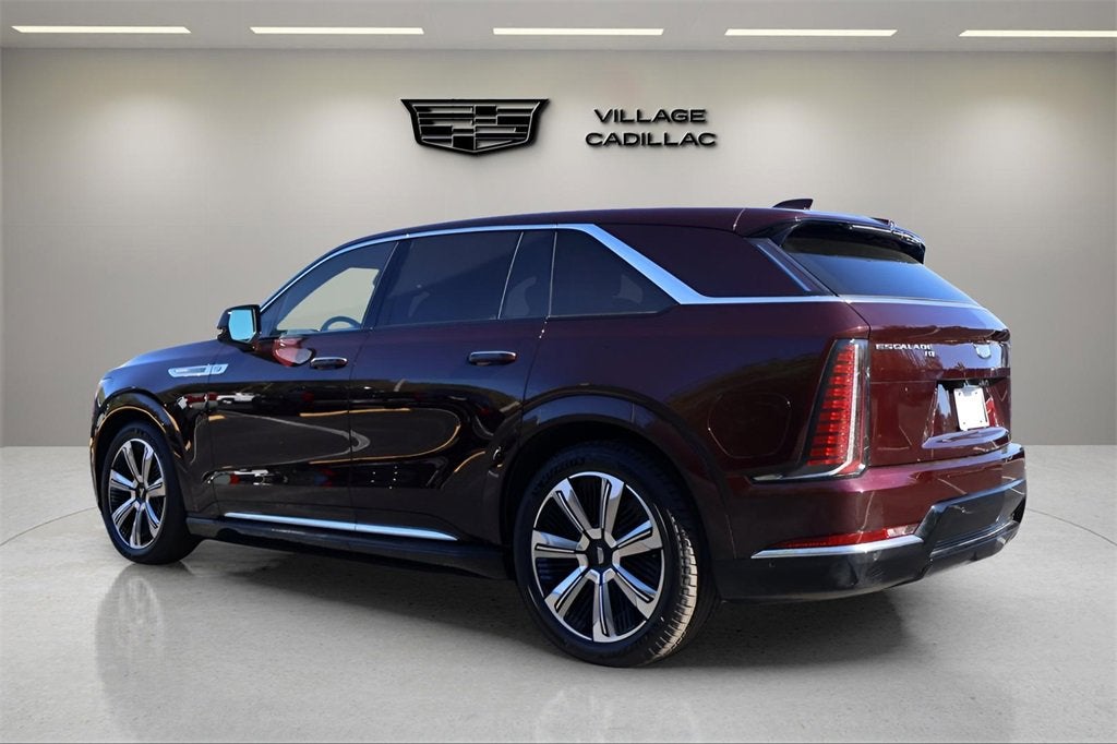 2025 Cadillac ESCALADE IQ Luxury 2