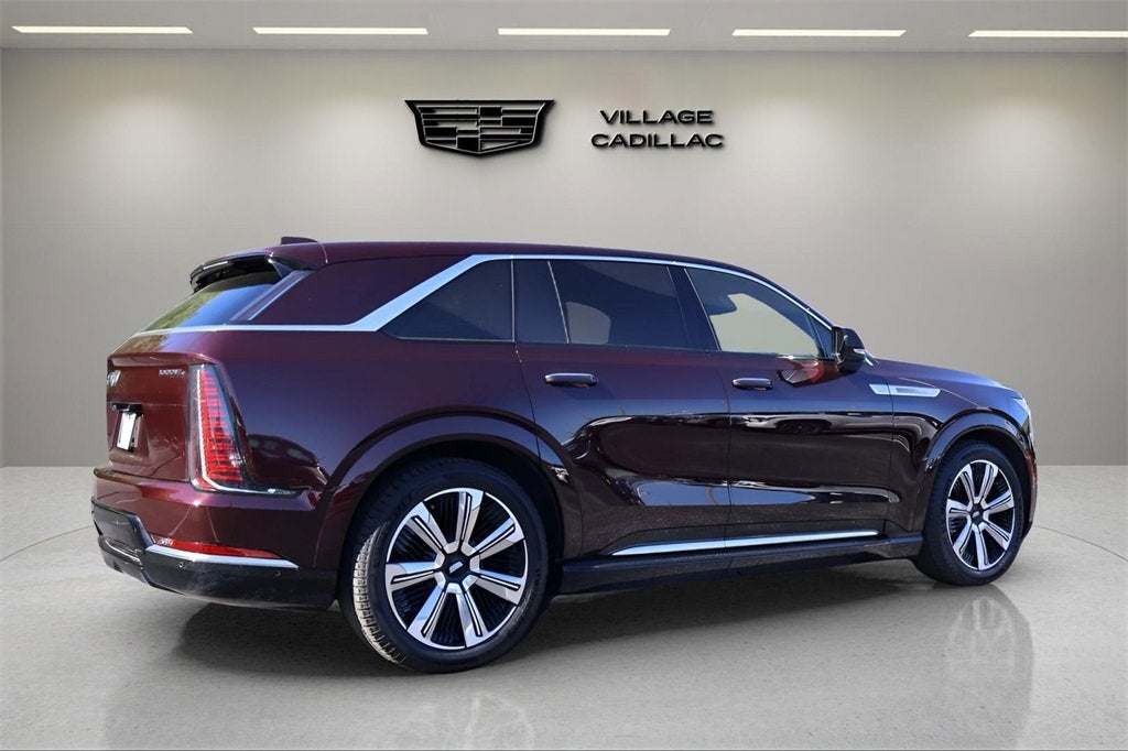 2025 Cadillac ESCALADE IQ Luxury 2