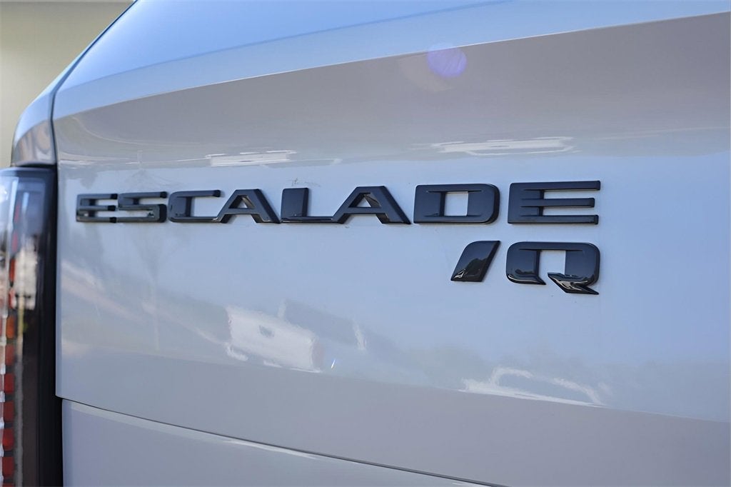 2025 Cadillac ESCALADE IQ Sport 2
