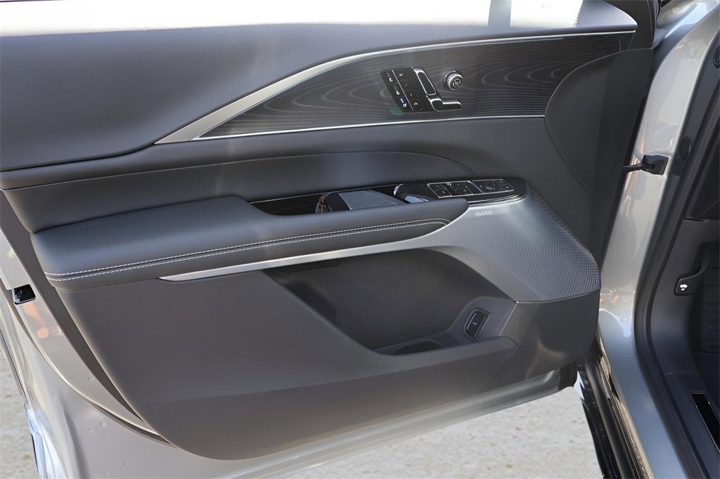 2026 Cadillac LYRIQ V-Series