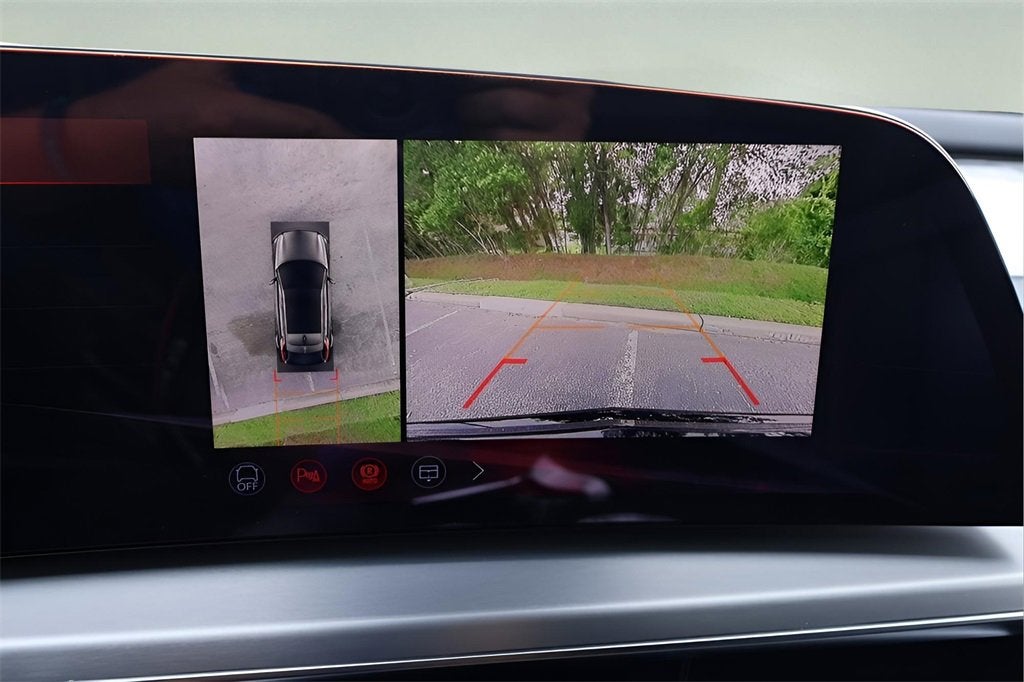 2026 Cadillac LYRIQ V-Series