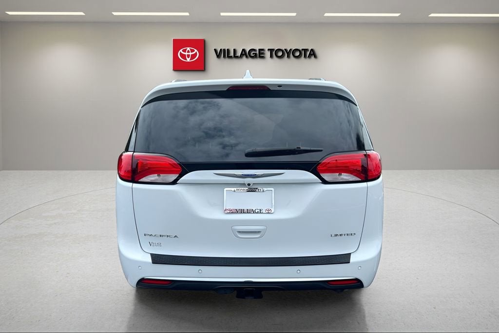 2018 Chrysler Pacifica Limited
