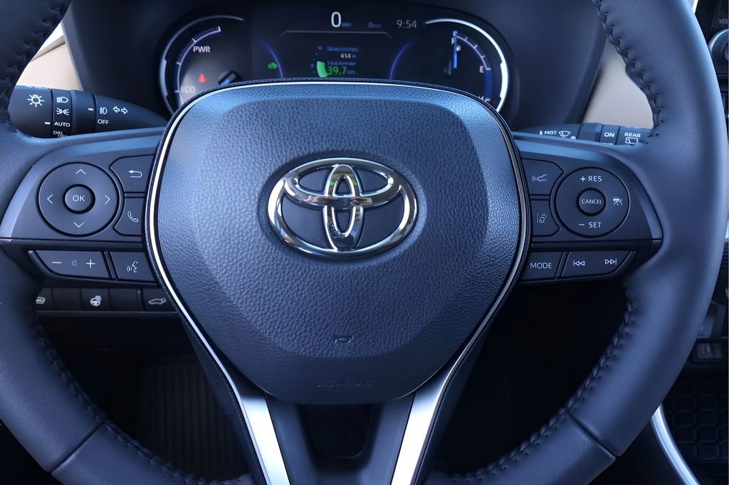 2025 Toyota RAV4 Hybrid XLE Premium