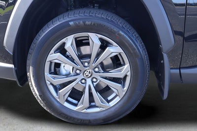 2025 Toyota RAV4 Hybrid XLE Premium