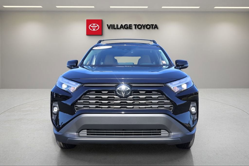 2025 Toyota RAV4 Hybrid XLE Premium