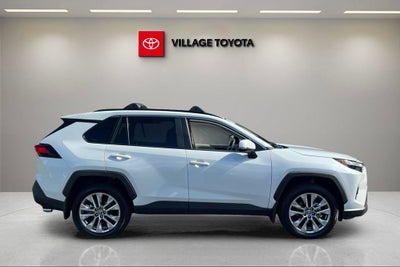 2025 Toyota RAV4 XLE Premium