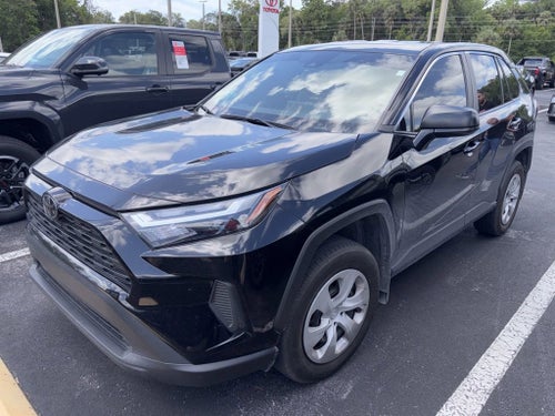 2025 Toyota RAV4 LE