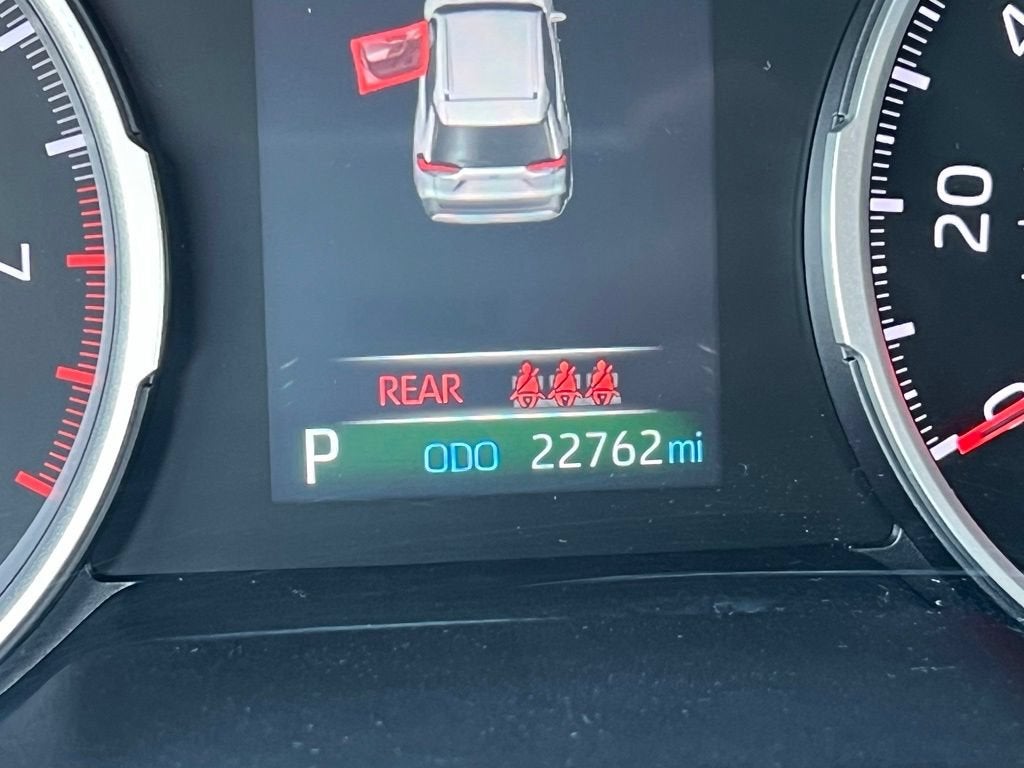 2022 Toyota RAV4 XLE