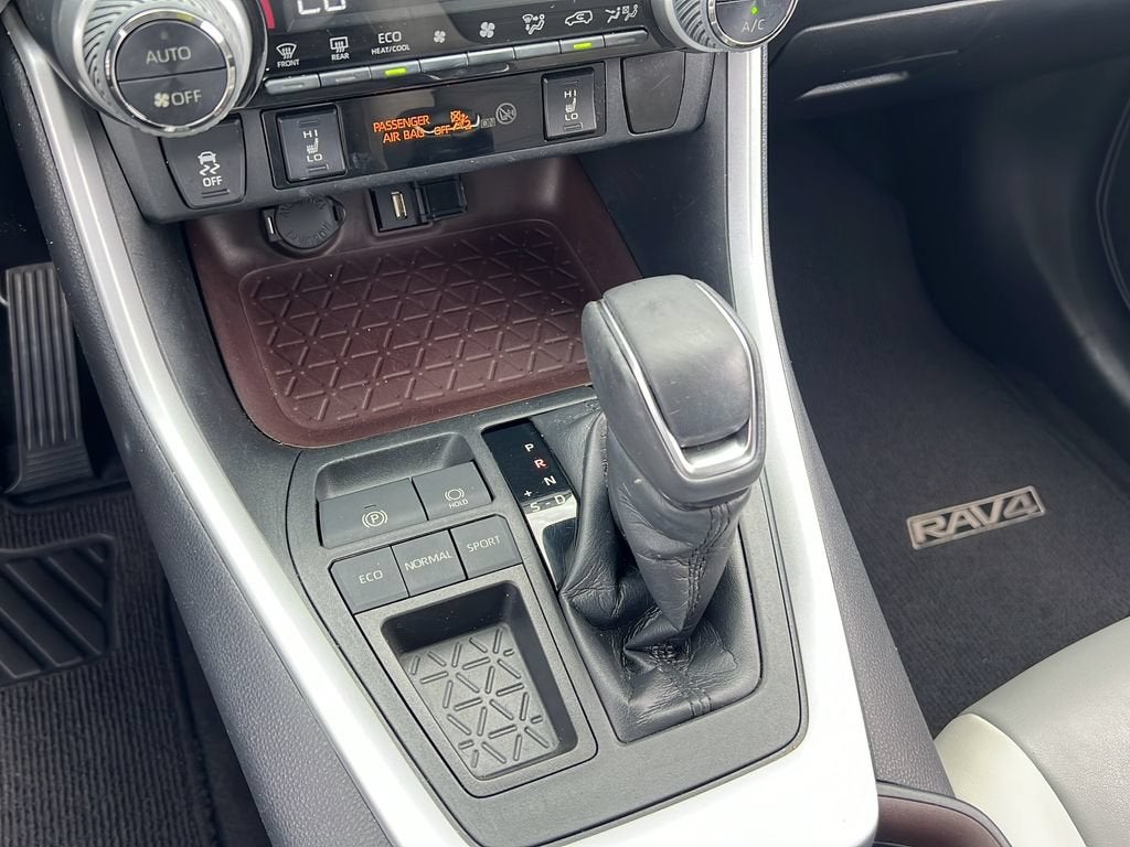 2020 Toyota RAV4 Limited