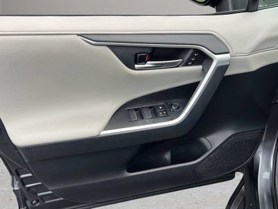 2020 Toyota RAV4 Limited