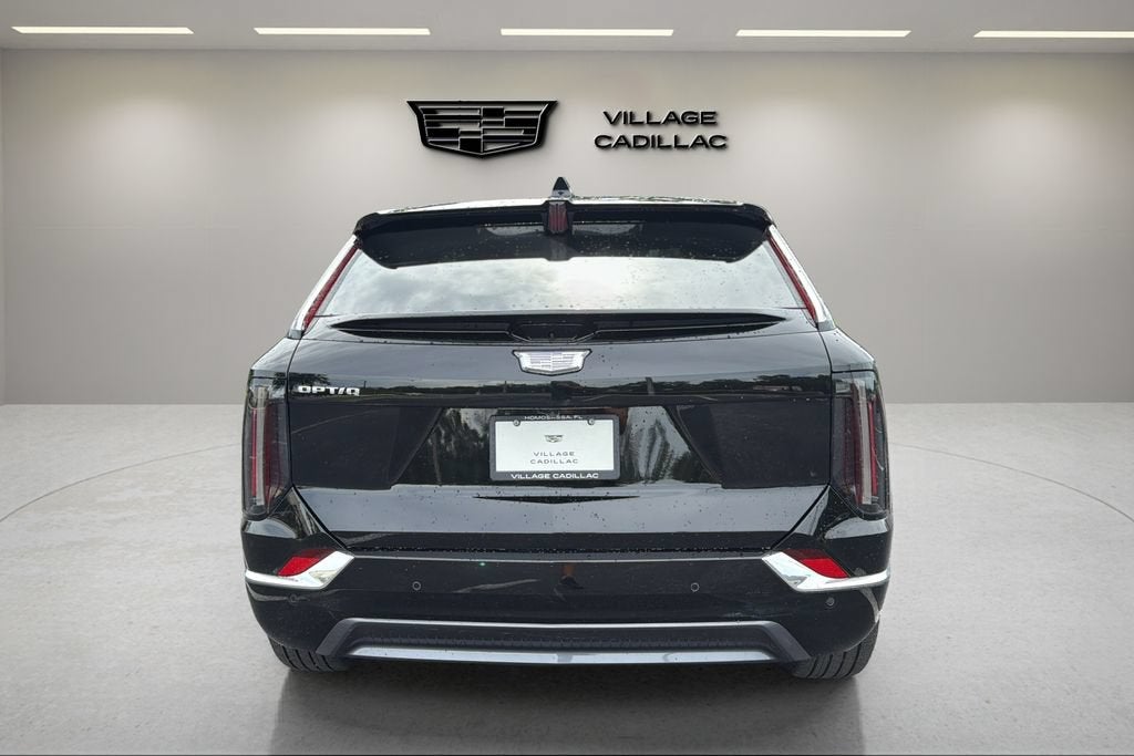 2027 Cadillac OPTIQ Luxury
