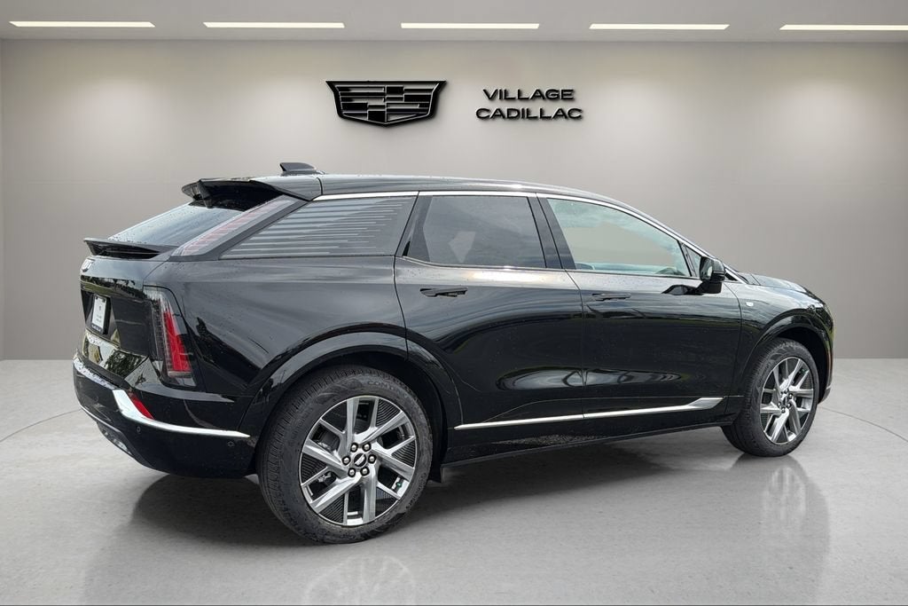 2027 Cadillac OPTIQ Luxury