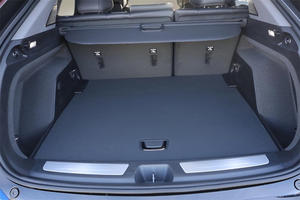 2026 Cadillac OPTIQ Premium Luxury