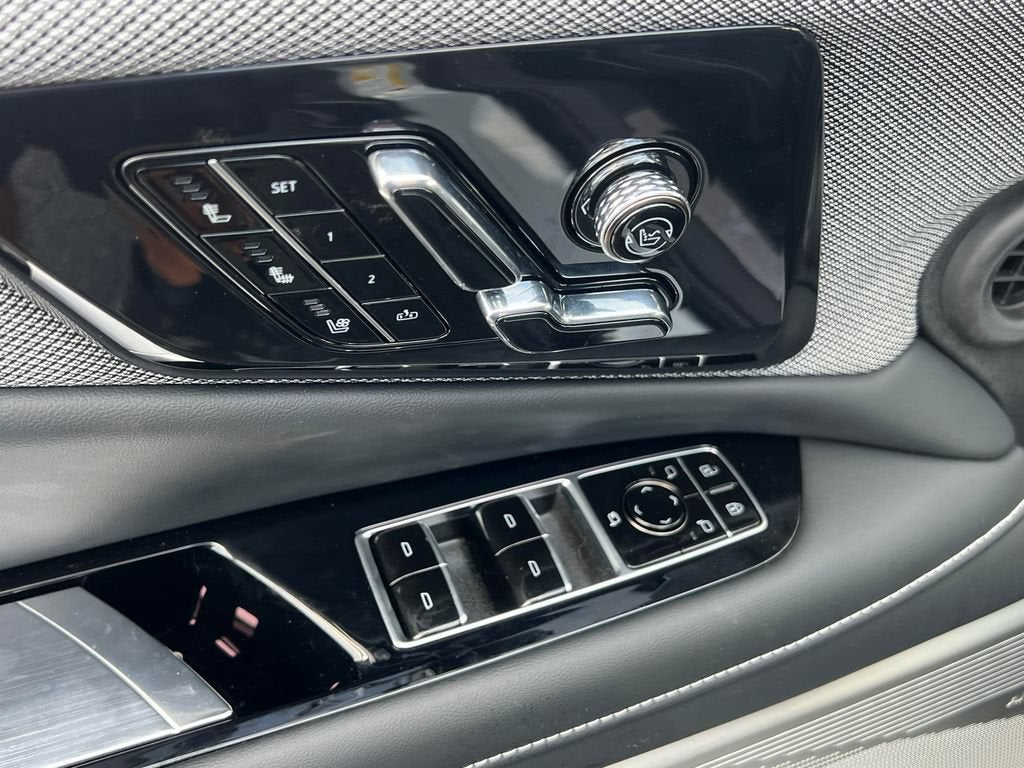 2027 Cadillac OPTIQ Premium Luxury