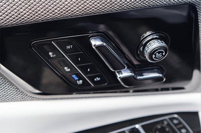 2025 Cadillac OPTIQ Luxury 2