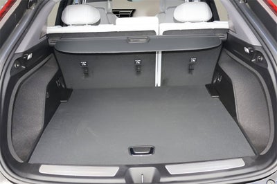 2025 Cadillac OPTIQ Luxury 2