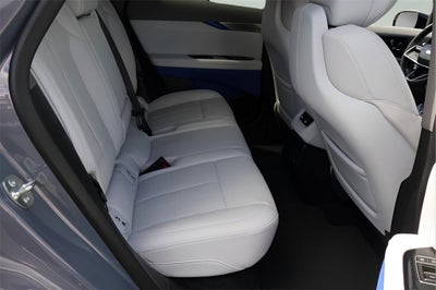 2025 Cadillac OPTIQ Luxury 2